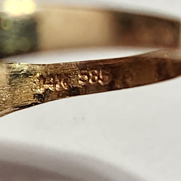 VTG "PJT 14K 585" 14k Yellow Gold Garnet Peridot Topaz & Amethyst Ring Sz 7 - Picture 6 of 10